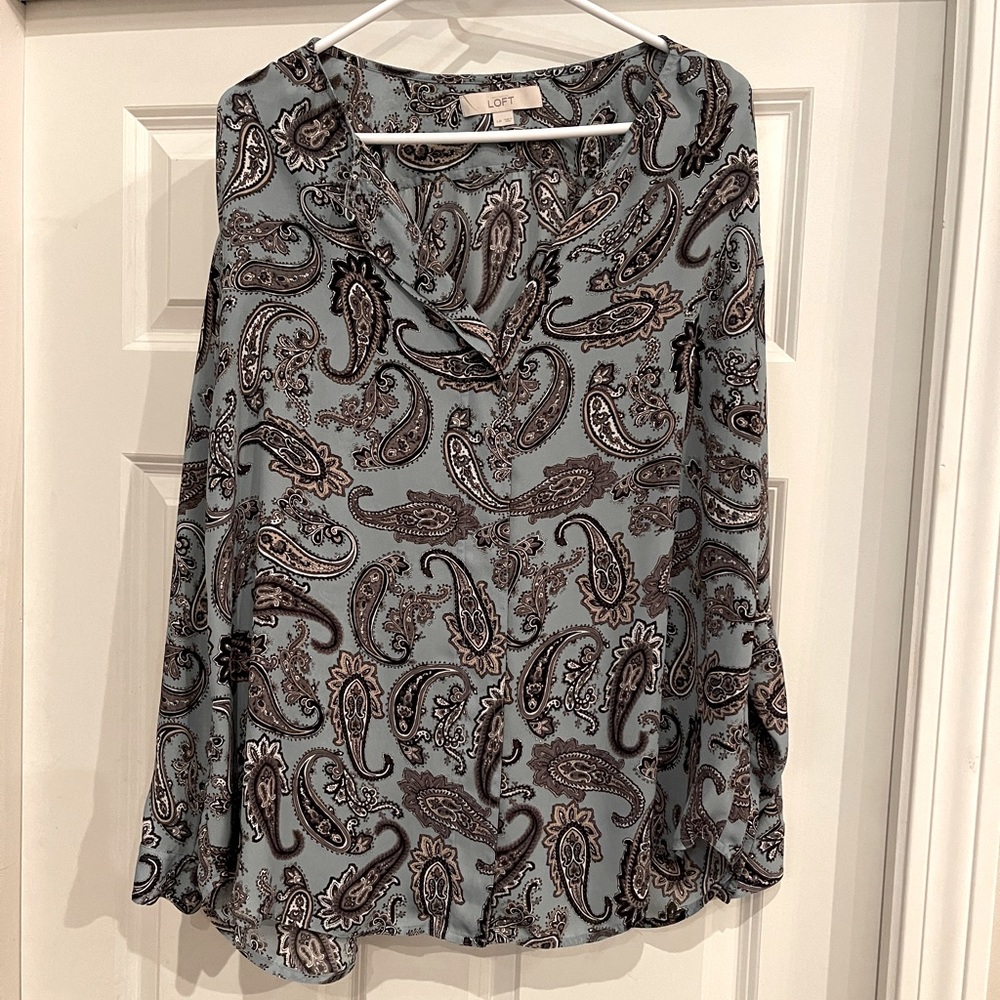 Parsley printed maternity blouse